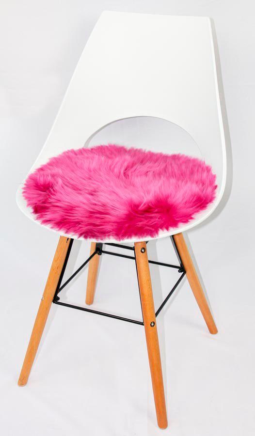 Kuschelige Sitzauflage für Babies aus Lammfell in pink rund Stuhlkissen 45 cm