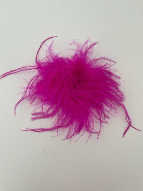 Brosche aus Marabu und Straußenfedern pink  "...it´s all about feather"