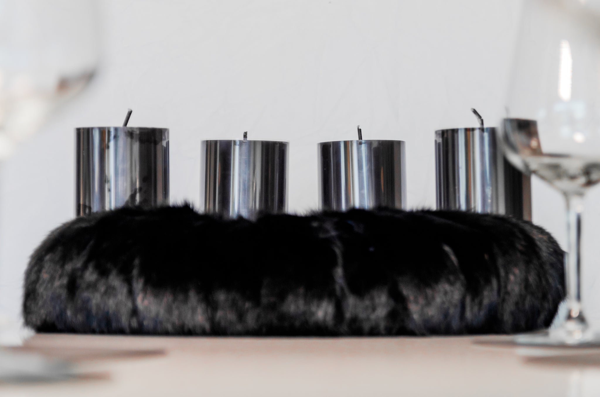"Upcycling ...for luxury home"   Model Black Beauty Adventskranz XL